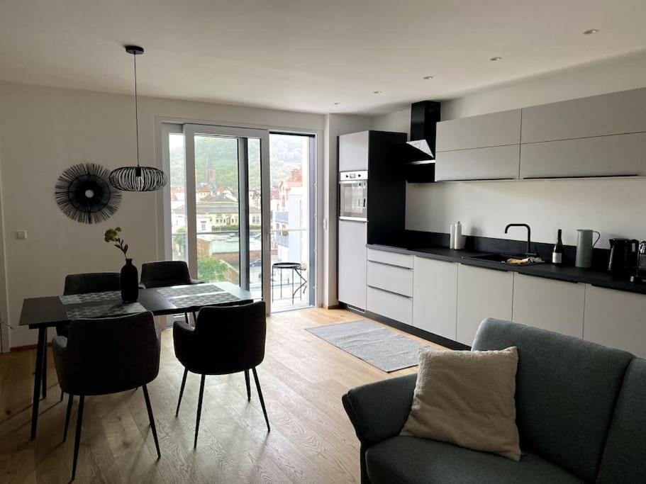 Modernes City-Appartement Neustadt an der Weinstraße Екстериор снимка